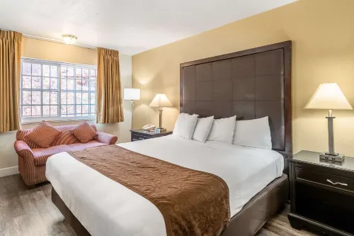 Americas Best Value Inn and Suites Flagstaff