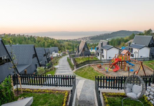 3. 월드 디럭스 사..