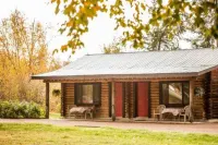 俯瞰小屋旅館 Clearwater Library, Thompson-Nicola Regional Library附近的飯店