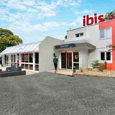 Ibis Quimper Hotel Exterior