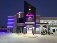 Scottish Inns and Suites Scarsdale Hotels near Space Center Houston