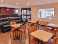 Red Roof Inn & Suites Danville, IL Hotels in Danville