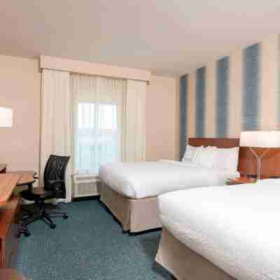Fairfield Inn & Suites Indianapolis Carmel Rooms