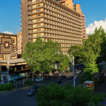 阿尼大飯店 亞美尼亞歷史博物館附近的飯店