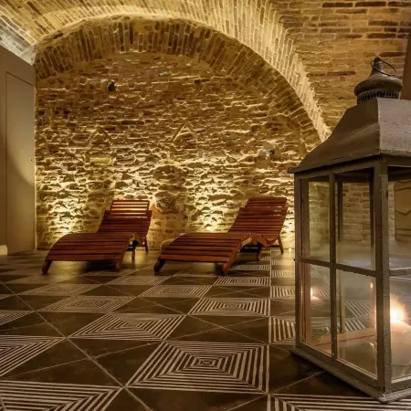 Marie Claire Apartments & Spa