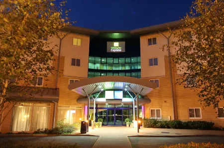 Holiday Inn Express Southampton M27, Jct.7 Отели рядом с достопримечательностью «Университет Саутгемптона»