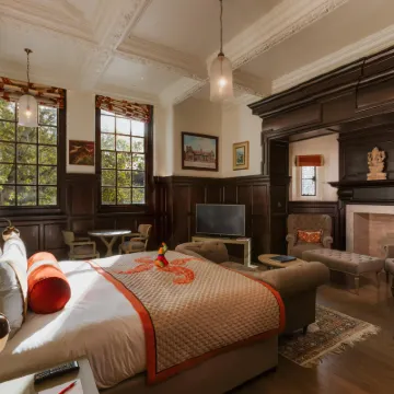 The Lalit London Hotels near Tower Bridge