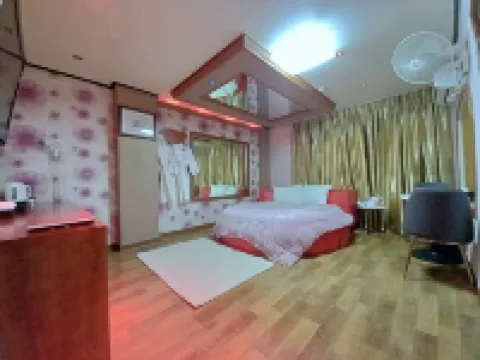 Chilgok Palgongsan Honeymoon Hotels near Palgongsan National Park