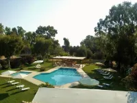 Tellis Holiday Rooms - Pet friendly