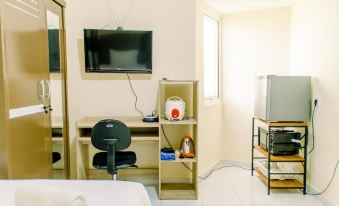 Comfort Studio Room Apartment at Aeropolis Residence