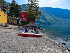 Easy Welcome La Porta Rossa - Varenna