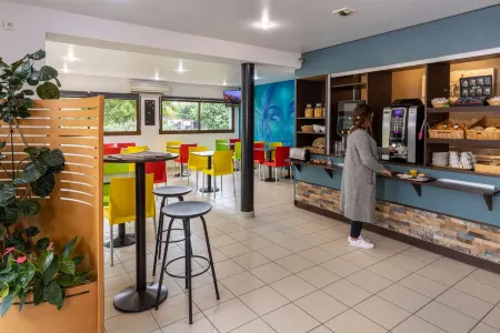 The Originals Access, Hôtel Innostar Отели в г. Лабеж