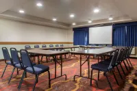 Quality Inn & Suites Hotels in Belle Plaine
