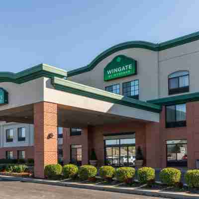 Wingate by Wyndham Indianapolis Airport-Rockville Rd. Hotel Exterior