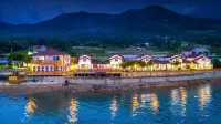 Yeosu Dangdangi Dog Family Pension Gold