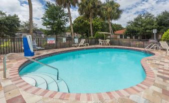 Days Inn by Wyndham Sarasota I-75