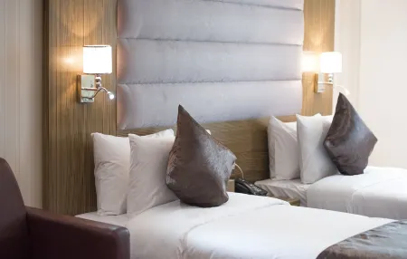 Royal Tulip Hotel LLC