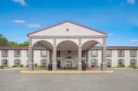 Red Roof Inn Dahlgren - Naval Base Hotels in Dahlgren