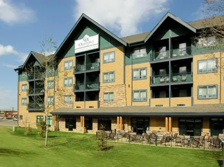 Clearwater Hotel Ltd Отели в г. Форт Макмюррей