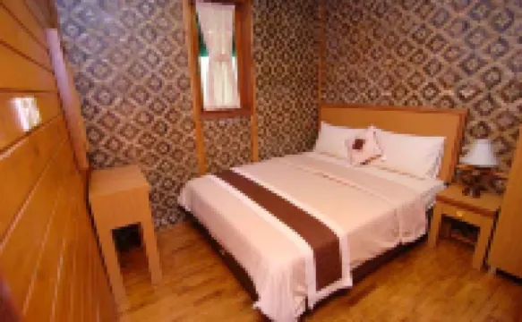 Villa ChavaMinerva Kayu Ciater with Private Pool