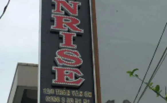 Nhà nghỉ Sunrise Các khách sạn gần Trường Đại Học Quy Nhơn