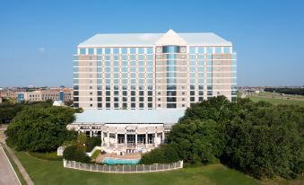 Renaissance Dallas North Hotel