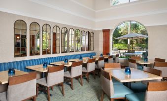 Hawthorn Suites by Wyndham Naples