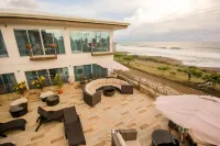 Beachfront Hotel Tramonto Hotels in Playa Hermosa