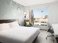 Astra Hotel, Seattle, A Tribute Portfolio Hotel Hotels near Fremont Bridge