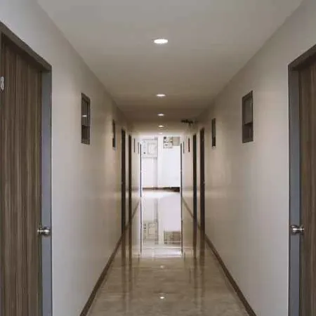 L Residence Ngamwongwan