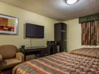 Rodeway Inn Hotels near North Newark Station