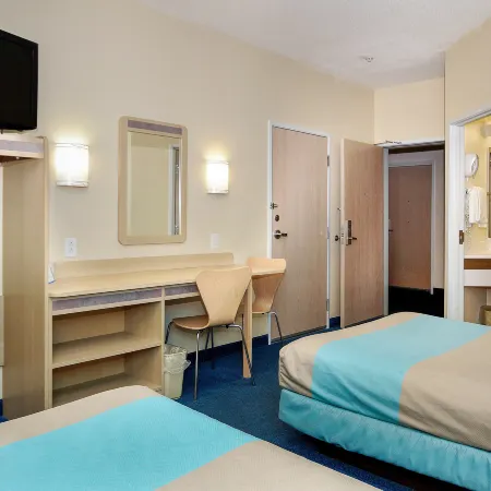 Motel 6 Peterborough, on