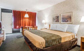 Econo Lodge Jefferson City - Housity
