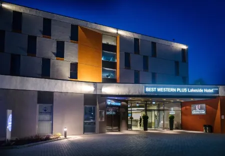 Best Western Plus Lakeside Hotel Отели в г. Секешфехервар