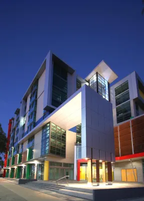 Docklands Private Collection - City Harbour Apartments Hotels in Docklands