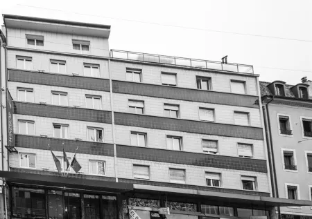 9 Hôtel Paquis