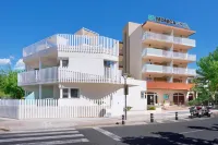 Mònica Hotel Hotels in Cambrils