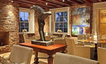 Inn at Willow Grove