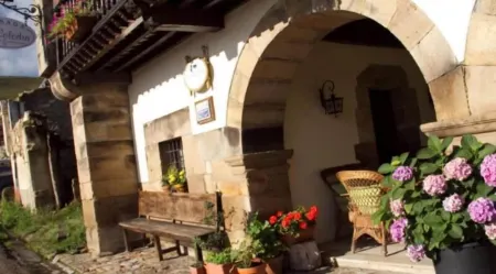 Posada la Colodra Отели в г. Лос-Тохос