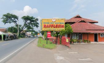 OYO 1924 Hotel Rafflesia