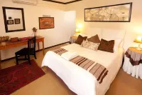 Cunningham Cottage Guest House - Bãi đậu xe