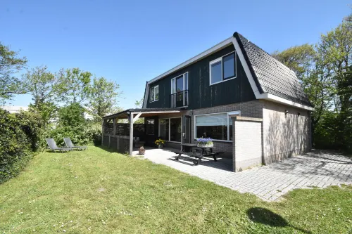 Holiday Home in Callantsoog Near Beach - Pet friendly