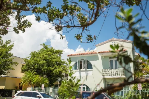 نوميرو أونو بيتش أبارتمنتس