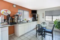 Super 8 by Wyndham Salem VA Hotels in Catawba