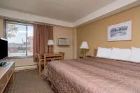 Super 8 by Wyndham Owatonna Hotels in Owatonna