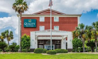 Quality Suites Lake Charles Downtown