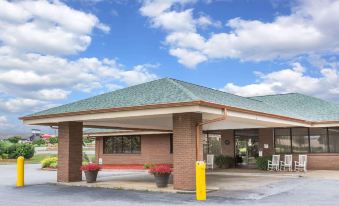 Days Inn by Wyndham Wilkesboro