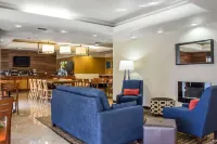 Comfort Inn & Suites Near Kino Sports Complex