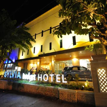 Sylvia Hotel Budget