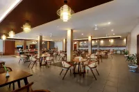 Horison Ultima Singkawang Hotels in Sedau